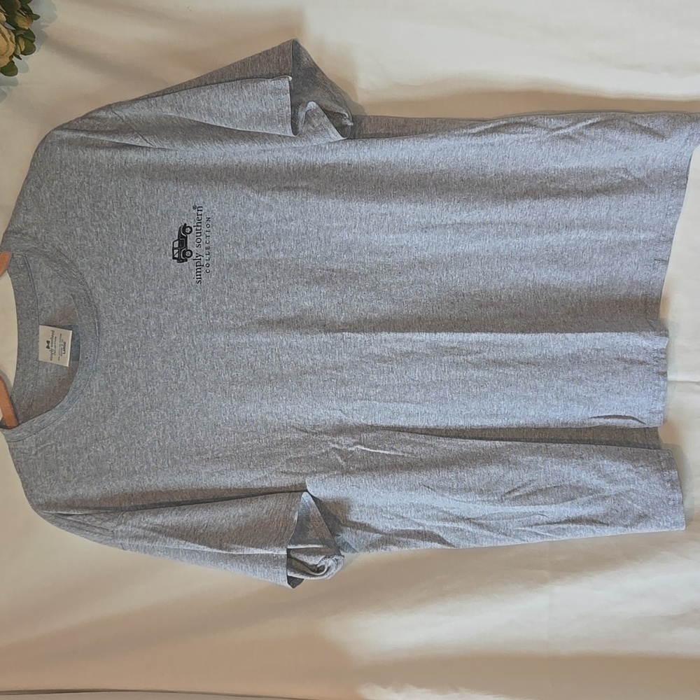 Simply Southern Gray Short Sleeve Tee with Crew Neck